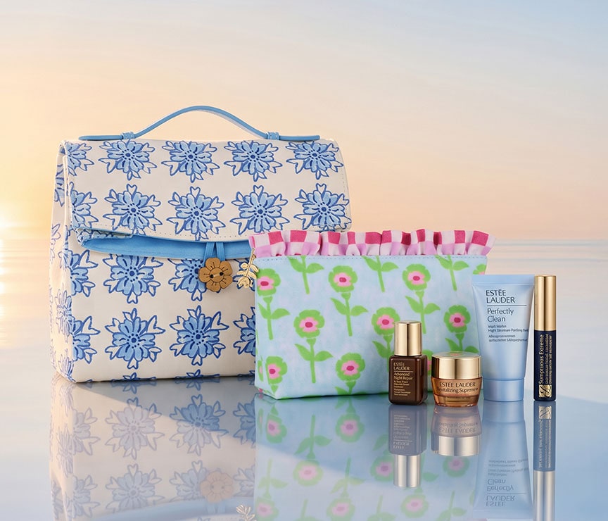 Recibe Cosmetiquera + Mini Rutina de Esenciales en compras de $3,000. Adicional, Bolsa Azul Edición Especial en compras de $3,700.*