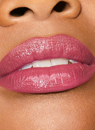 Pure Color Explicit Slick Shine Lipstick